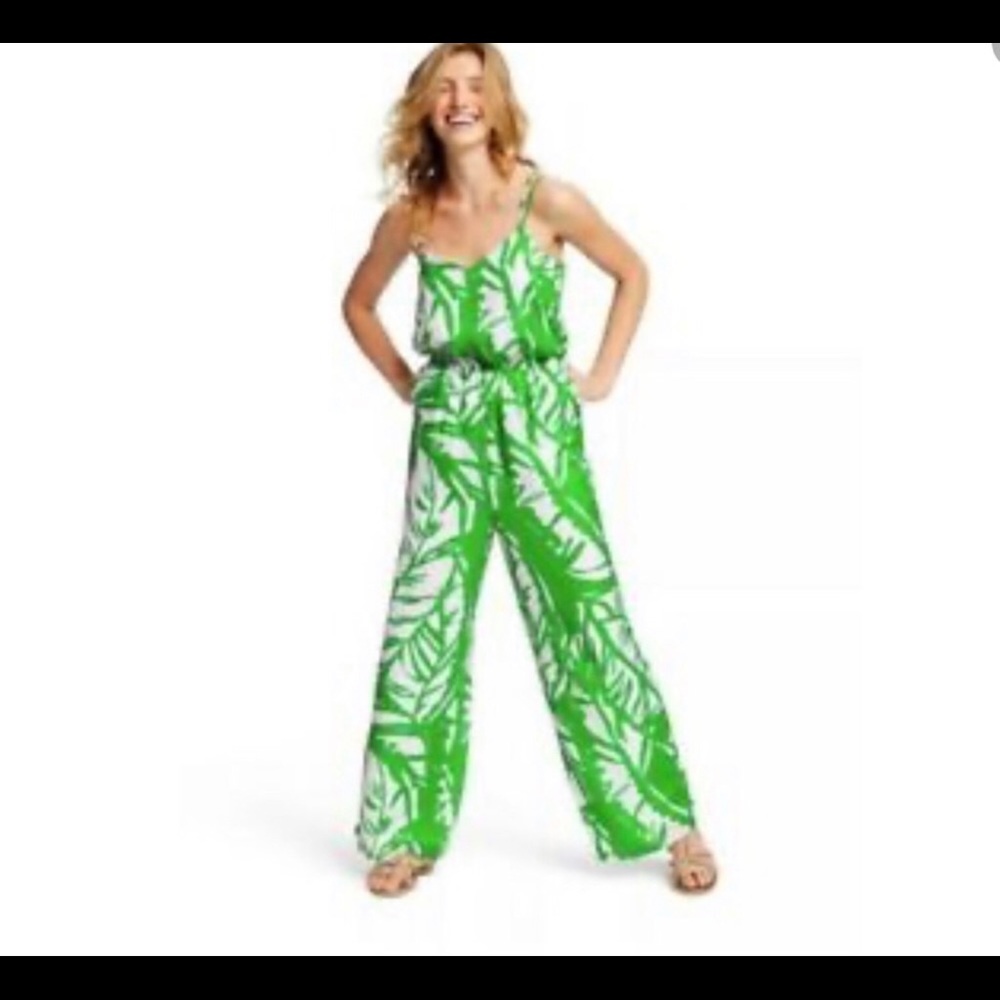 New nwot lilly Pulitzer romper for target s